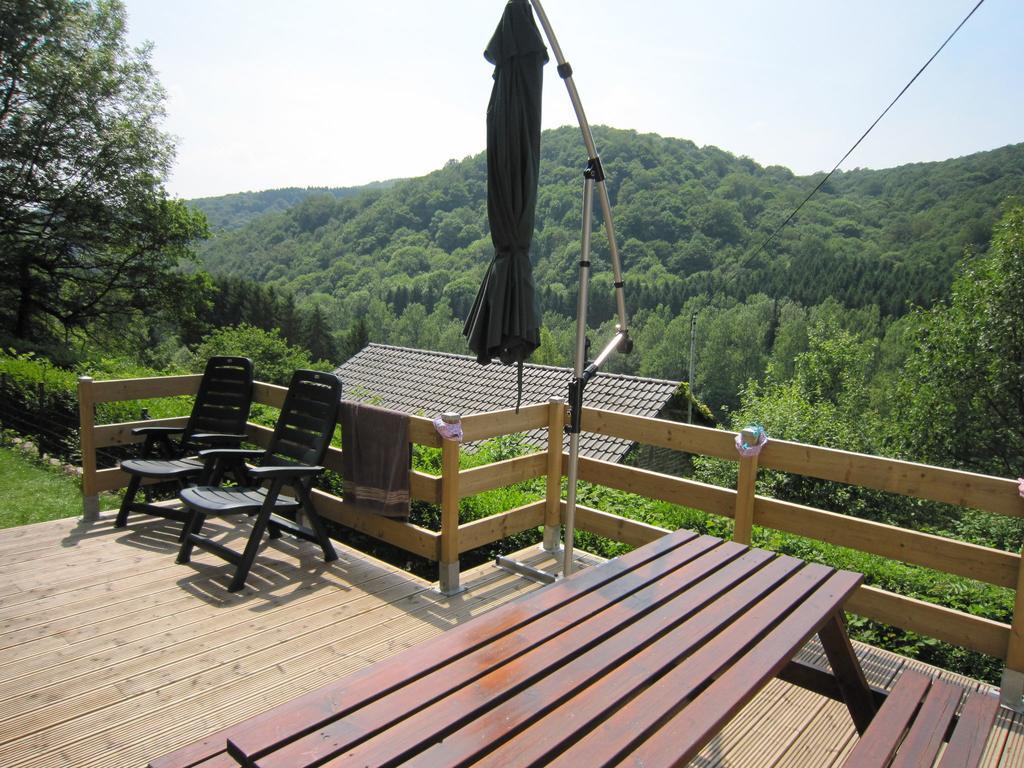 Cottage With A Terrace And A View Of The Valley Aywaille Exterior photo